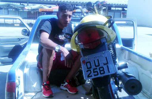 Ibicoara: Polícia apreende moto roubada