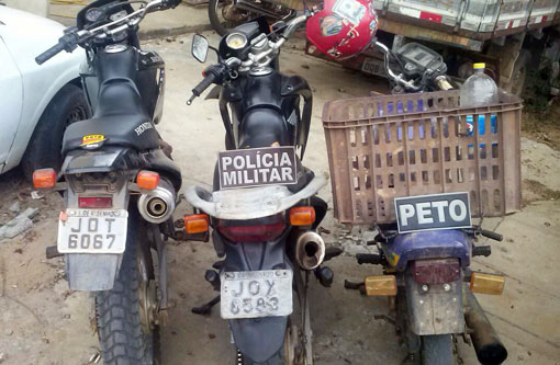 Brumado: PM e PRE fazem operação em Itaquaraí e Lagoa Funda, motos roubadas foram apreendidas
