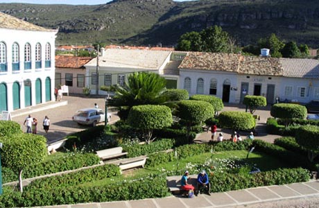 Mucugê: Bandidos fortemente armados assaltam agência do BB