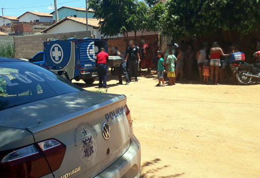 Brumado: mulher é encontrada morta dentro de casa no Bairro Urbis IV