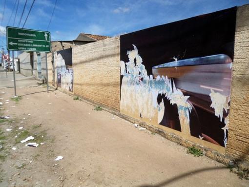 Conquista: Fotografias sobre trabalho de garotas de programa são destruídas