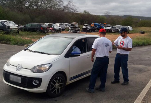 Empresa privada e seus parceiros realiza o programa 'Na Mão Certa', em Brumado