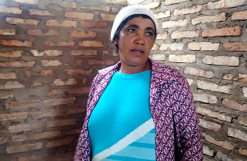 Sertaneja diz que ganhou prótese antes de gravar com Dilma para TV