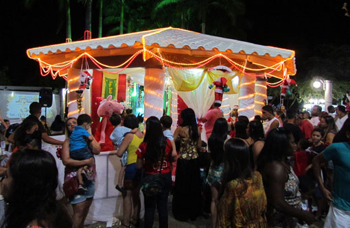 Brumado: Natal na Praça promovido por Kezinha Produções foi sucesso absoluto