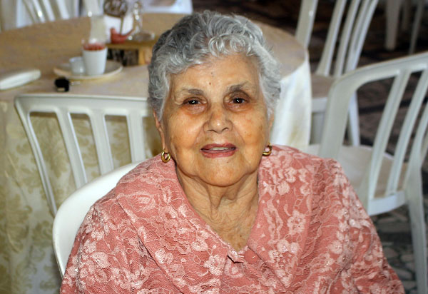 Brumado: Nely Silveira Amorim reuniu a família para comemorar 85 anos de vida