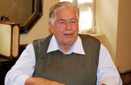 Newton Cardoso critica o PT e diz que o PSDB não é a solução para o país