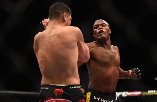 UFC: Anderson Silva vence Nick Diaz 