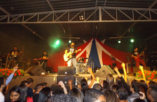 Adoração e Louvor no 53° aniversário de emancipação política de Aracatu