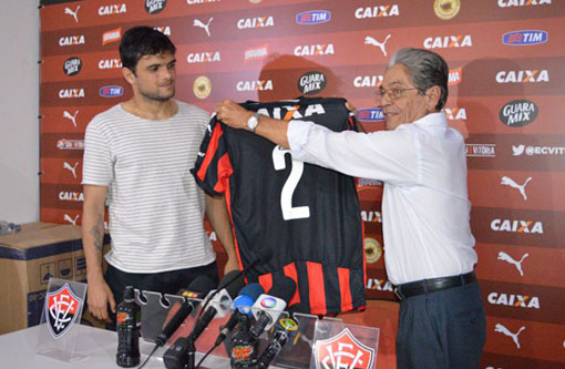 Vitória: Norberto se machuca e não mais atua em 2015