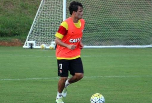 O Norberto pode permanecer no Vitória por mais uma temporada 