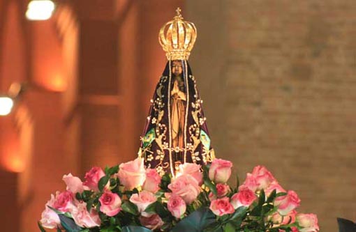 12 de Outubro; Dia de Nossa Senhora Aparecida, padroeira do Brasil