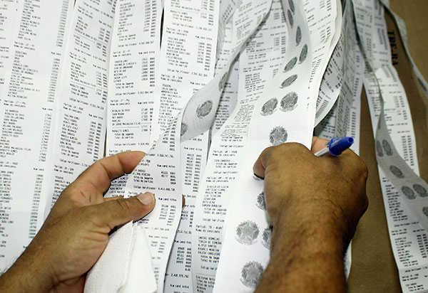 TSE emite nota sobre atraso na divulgação dos resultados