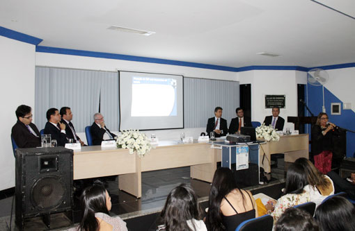 Brumado: 'Direto à saúde' foi tema de palestra na OAB