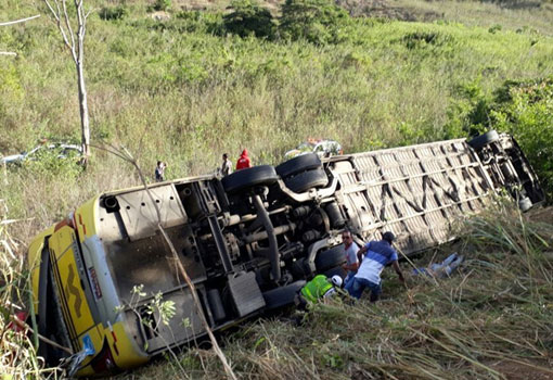 Tragédia: Acidente com ônibus da Itapemirim deixa 7 mortos