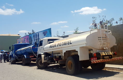 Governo desmente boatos sobre redução da Operação Carro-Pipa