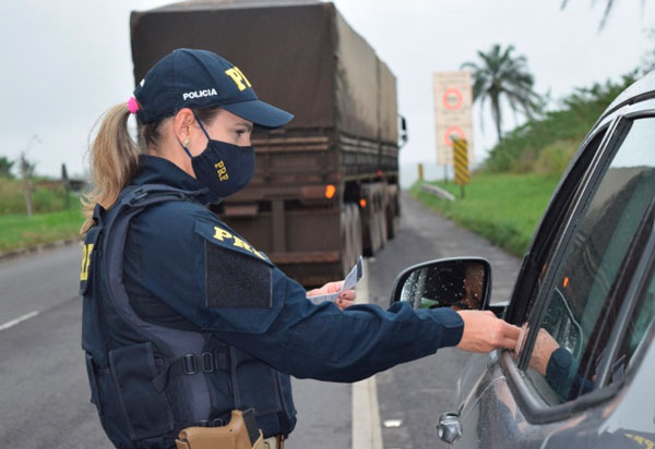 PRF na Bahia apresenta resultados operacionais dos quatro dias de atividades da Operação Finados 2020