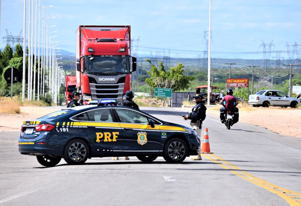 PRF na Bahia lança Operação Semana Santa com foco na segurança viária e à garantia da mobilidade nas rodovias