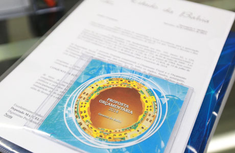 Bahia: Proposta de orçamento para 2014 prioriza saúde, educação e segurança