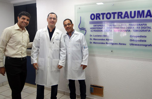 Ortotrauma: Clinica promove coffee break e informa que neurologista Luiz Rogério passa a atender na unidade toda segunda-feira