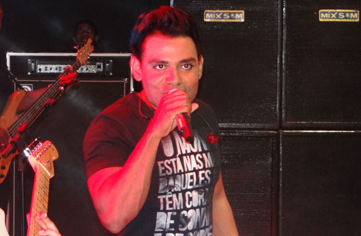 Fortes chuvas no interior da Bahia levam cantor Pablo a cancelar shows