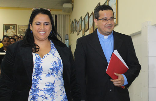 Brumado: Padre Zé Silva é homenageado em sessão solene