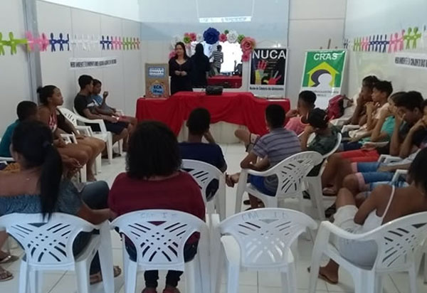 Brumado: realizada palestra sobre os 28 anos do Estatuto da Criança e do Adolescente realizada no CRAS Irmã Dulce