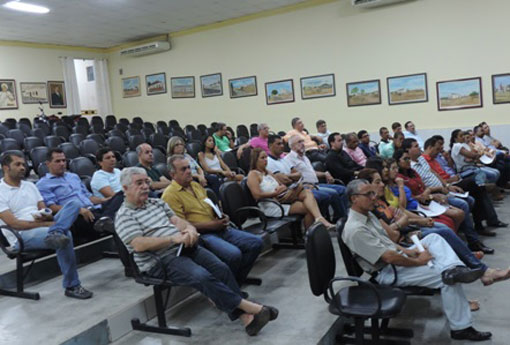 Câmara de Vereadores realiza curso sobre processo legislativo para vereadores e assessores