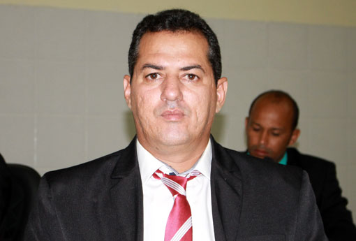 Vereador Luiz Carlos 'Palito' requer benefícios para Lagoa Funda