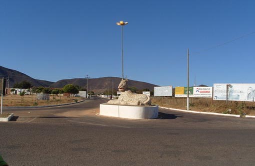 Cerca de 280 famílias de Palmas de Monte Alto recebem energia elétrica