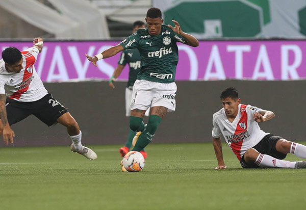Após 20 anos, Palmeiras volta à final da Taça Libertadores