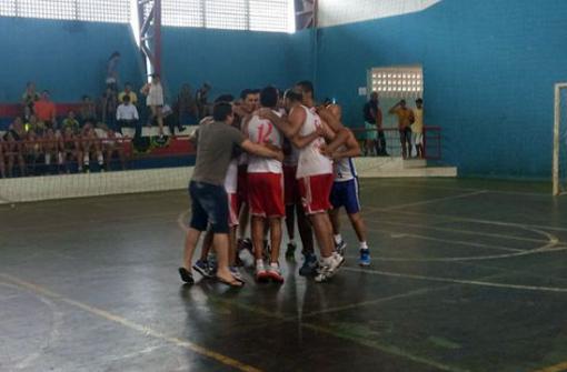 Panela Vôlei Clube e Vôlei Feminino de Brumado foram as equipes campeãs do 'Carnavôlei'