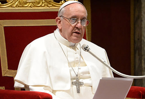 No Dia Mundial de Luta contra a Aids, papa pede solidariedade