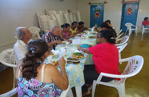 Brumado: CRAS Irmã Dulce celebra a Páscoa com festividade 