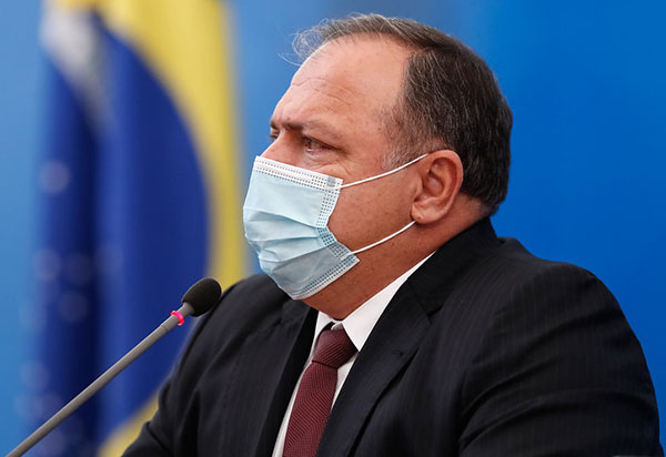 Vacinação contra covid-19 começa na quarta-feira, anuncia Pazuello