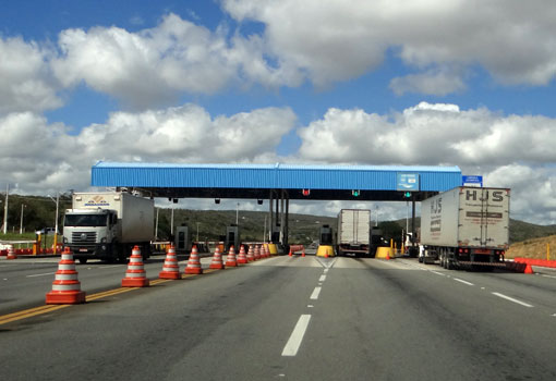 Bahia: Governo do Estado reafirma isenção do terceiro eixo para caminhoneiros