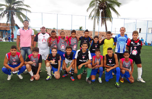 Brumado: Foi realizada peneira do Vitória