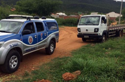 Brumado: polícia prende suspeitos de furtarem material de terreno e recupera objetos