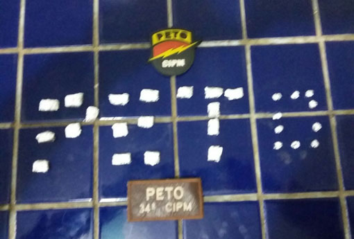 Polícia Militar apreende drogas em Brumado