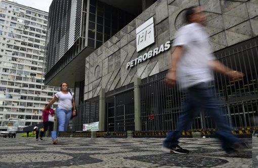 Em delação, Delcídio relata corrupção na Petrobras nos governos de Itamar e FHC