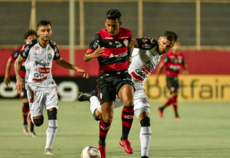 Vitória se aproxima do Z4 após empate com Operário pela Série B