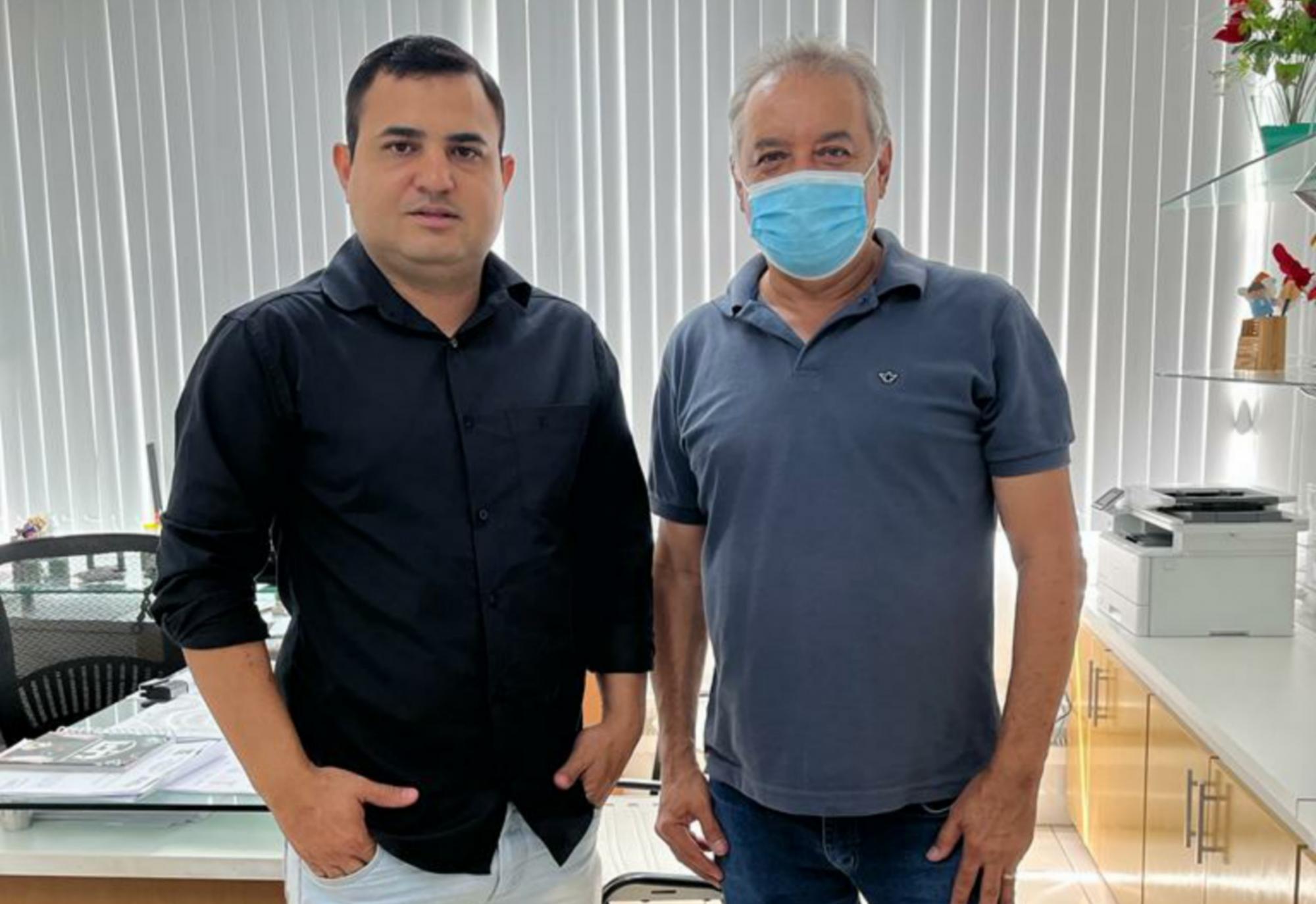 Brumado: representante do Verão VIP se reúne com Secretário Municipal para tratar da realização do evento