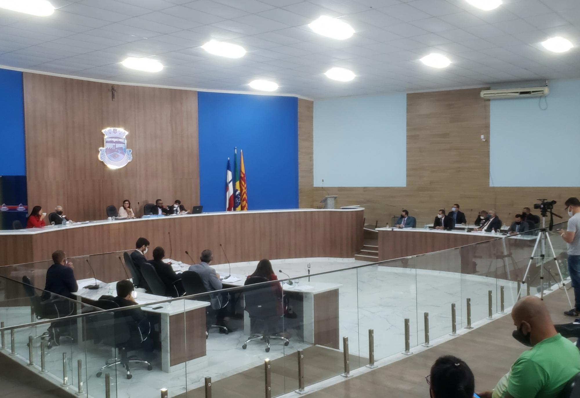 Agravamento da crise provocada pelo novo coronavírus em Brumado é tema de debates por parte dos vereadores