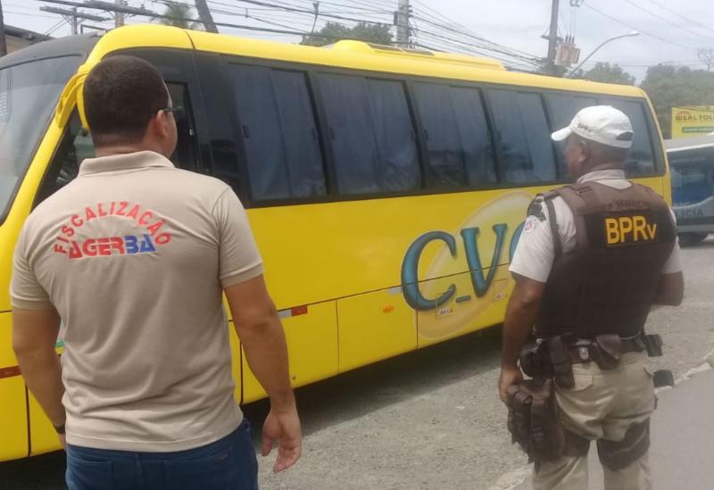 Rui Costa reúne equipe na Governadoria e reafirma suspensão de transportes intermunicipais