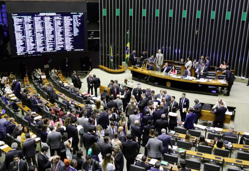 Plenário começa a discutir reforma da Previdência na terça-feira