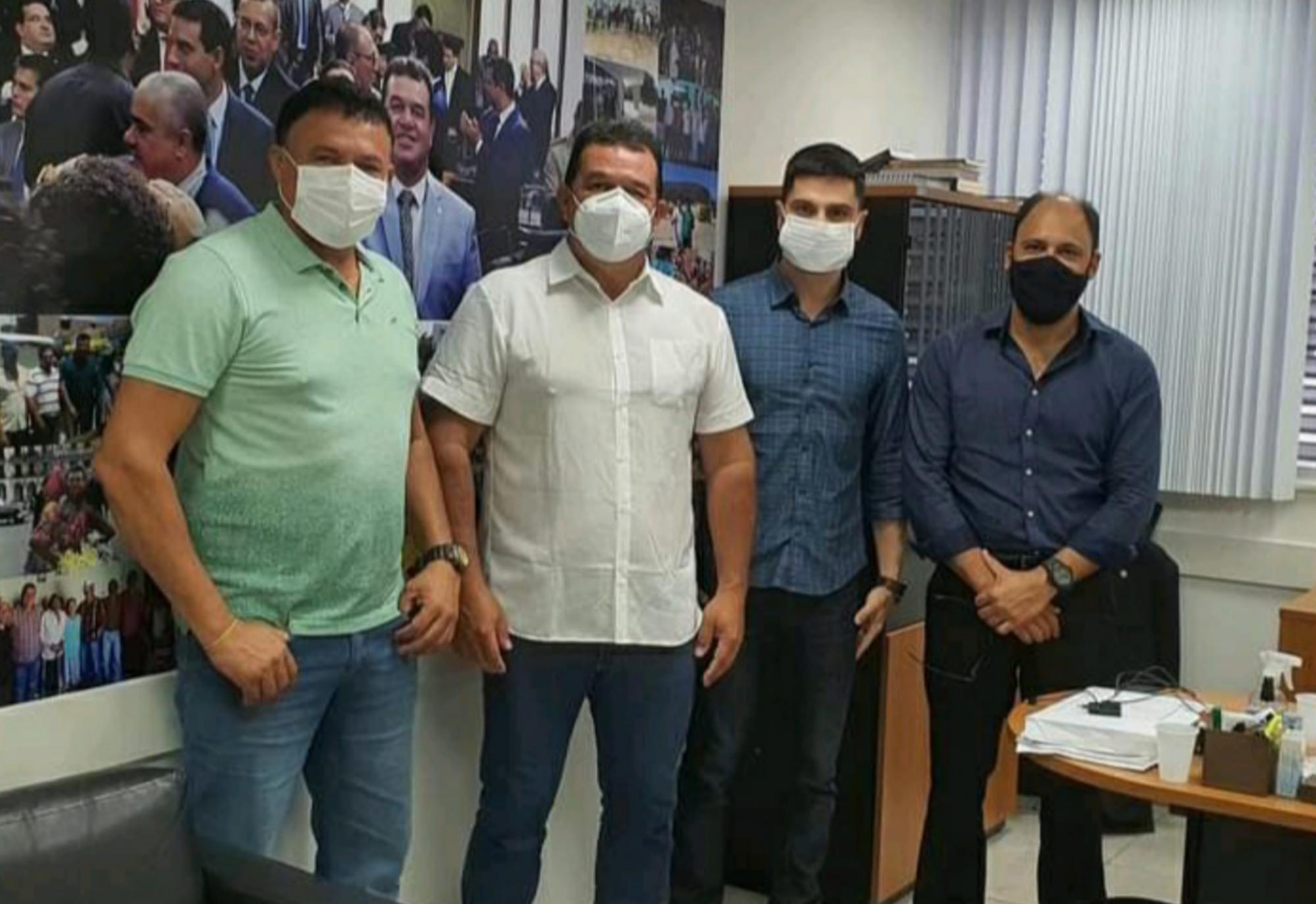 Deputado Marquinho Viana recebe demandas do município de Caraibas