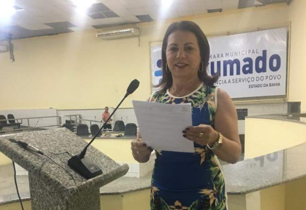 Brumado: vereadora Ilka Abreu faz importantes indicações e parabeniza organização do São Pedro do Bairro Olhos D' água 