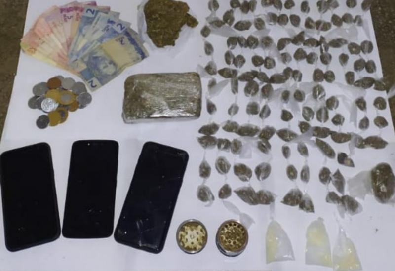 Cipe Sudoeste apreende drogas e prende suspeitos em Presidente Jânio Quadros