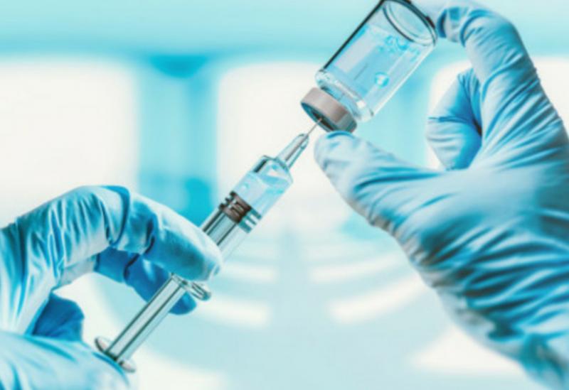 Vacina chinesa pode ter início de testes no Brasil nesta segunda (20)