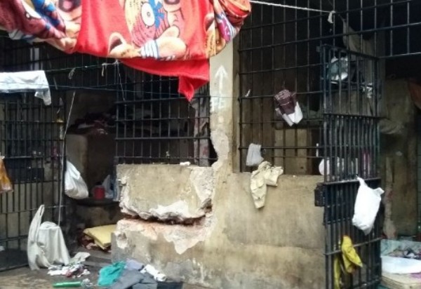 Brumado: detento é agredido dentro de cela da delegacia por outros detentos