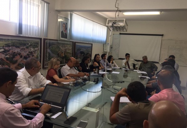 Prefeitura de Brumado realizou reunião sobre Zona Azul e foram sinalizadas mudanças